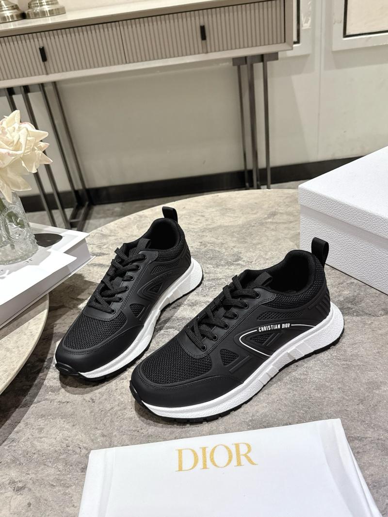 Dior Unisex Sneakers DDS121810
