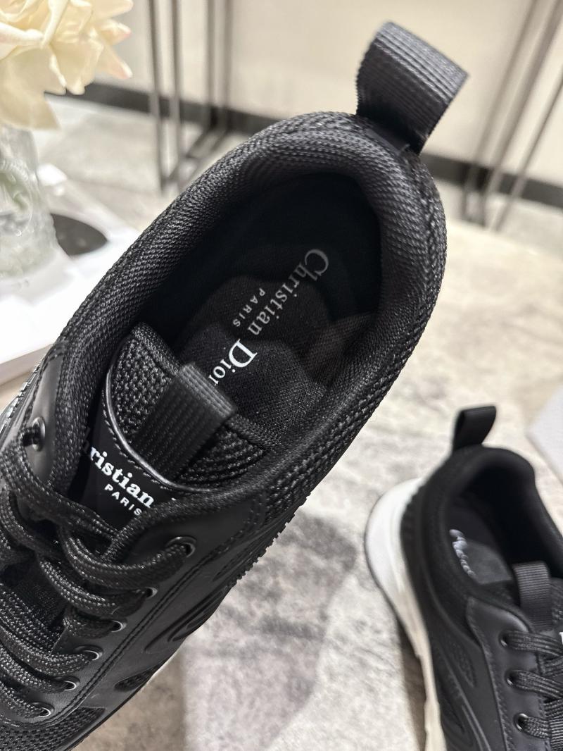 Dior Unisex Sneakers DDS121810