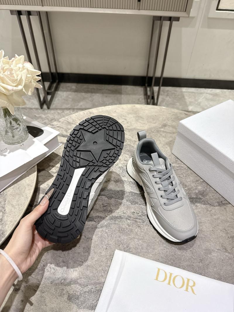 Dior Unisex Sneakers DDS121812