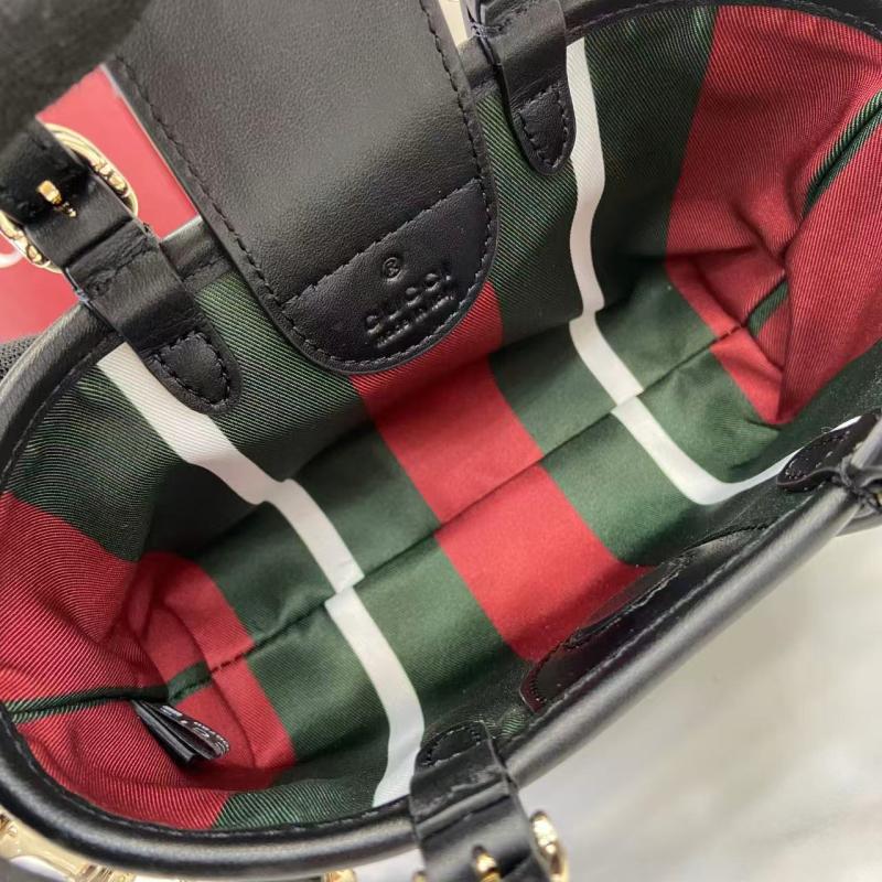 Gucci GG Emblem mini bag Black 855491