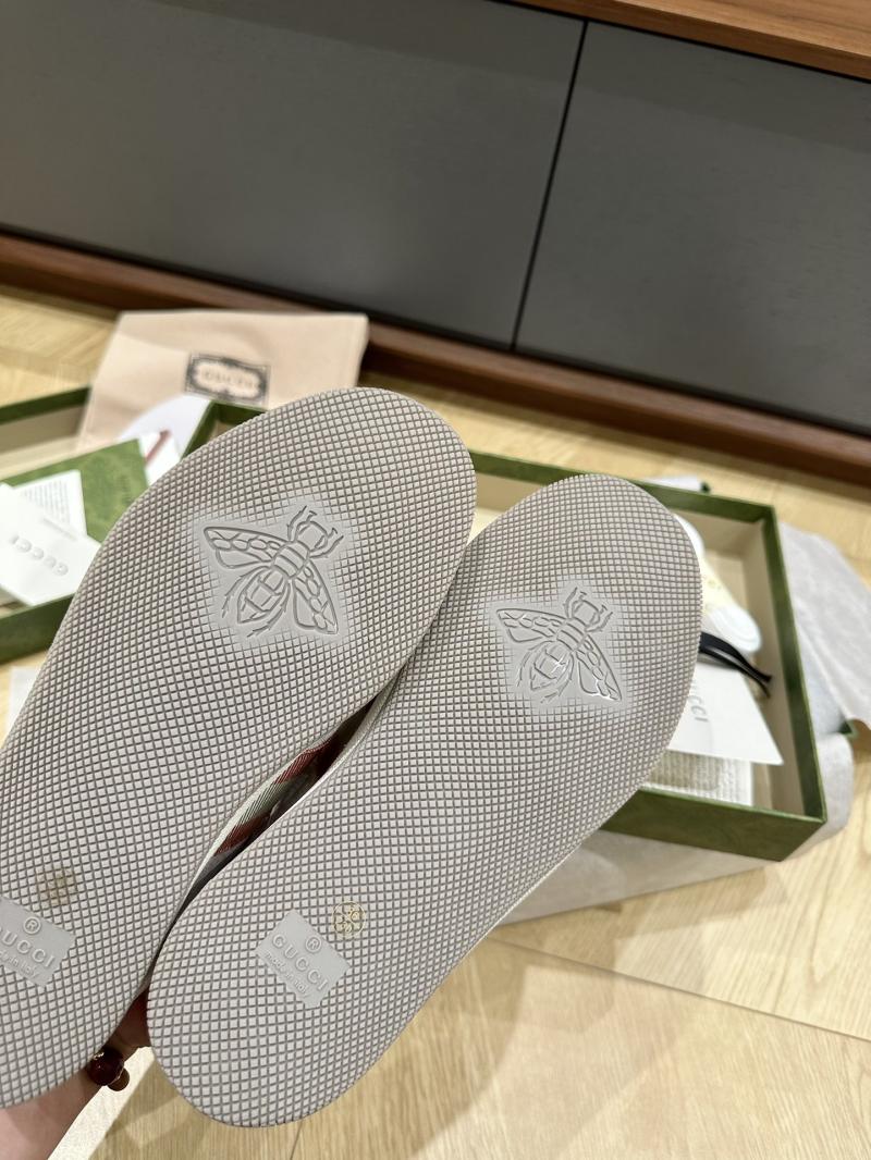 Gucci Sneakers DGS120506