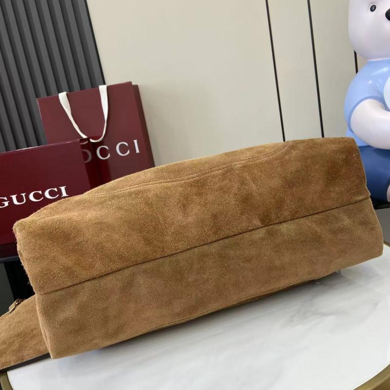 Gucci Suede Softbit maxi shoulder bag Brown ‎837466