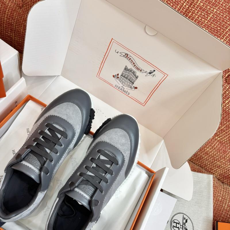 Hermes Sneakers LHS113003