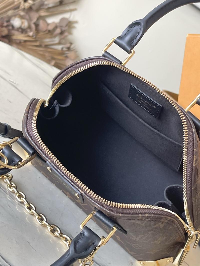 Louis Vuitton Alma Trunk BB M26084