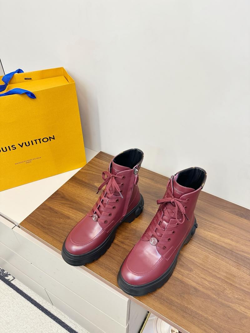 Louis Vuitton Boots JMS121210