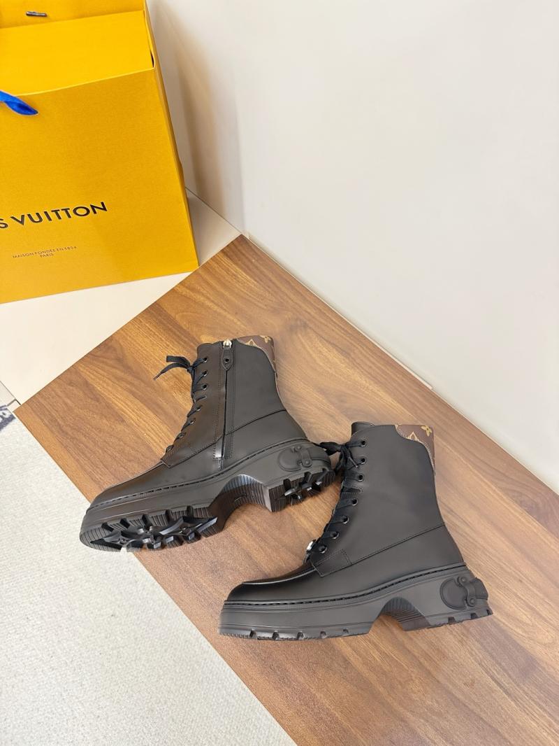 Louis Vuitton Boots JMS121211