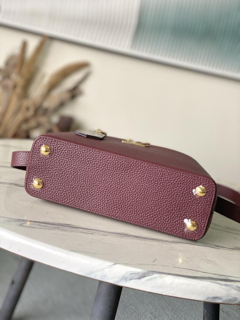 Louis Vuitton Capucines BB Burgundy N89369