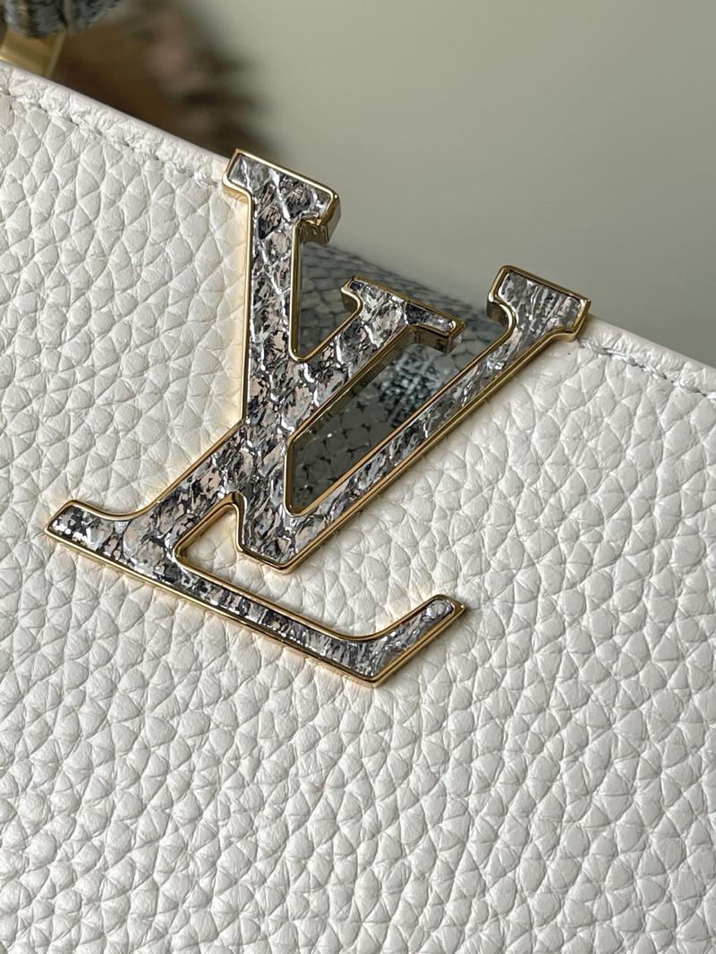 Louis Vuitton Capucines BB Cream N89369