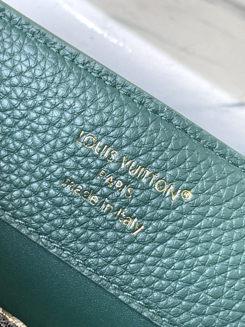 Louis Vuitton Capucines BB Green N89369