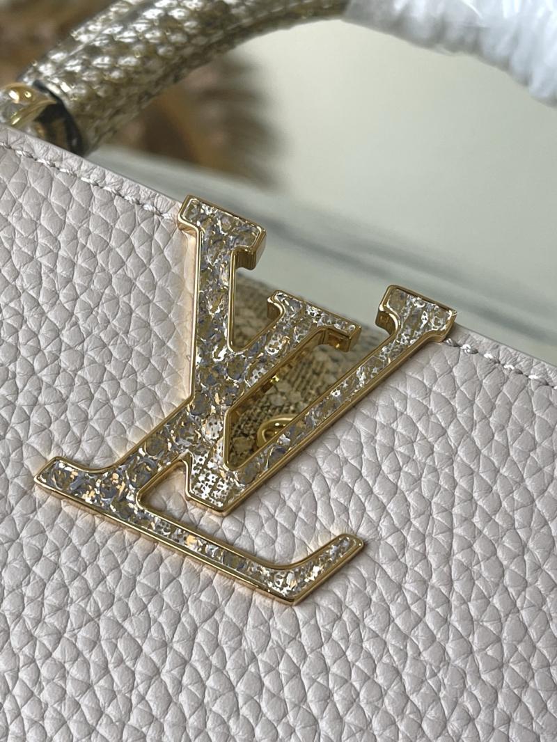 Louis Vuitton Capucines BB Grey N89369