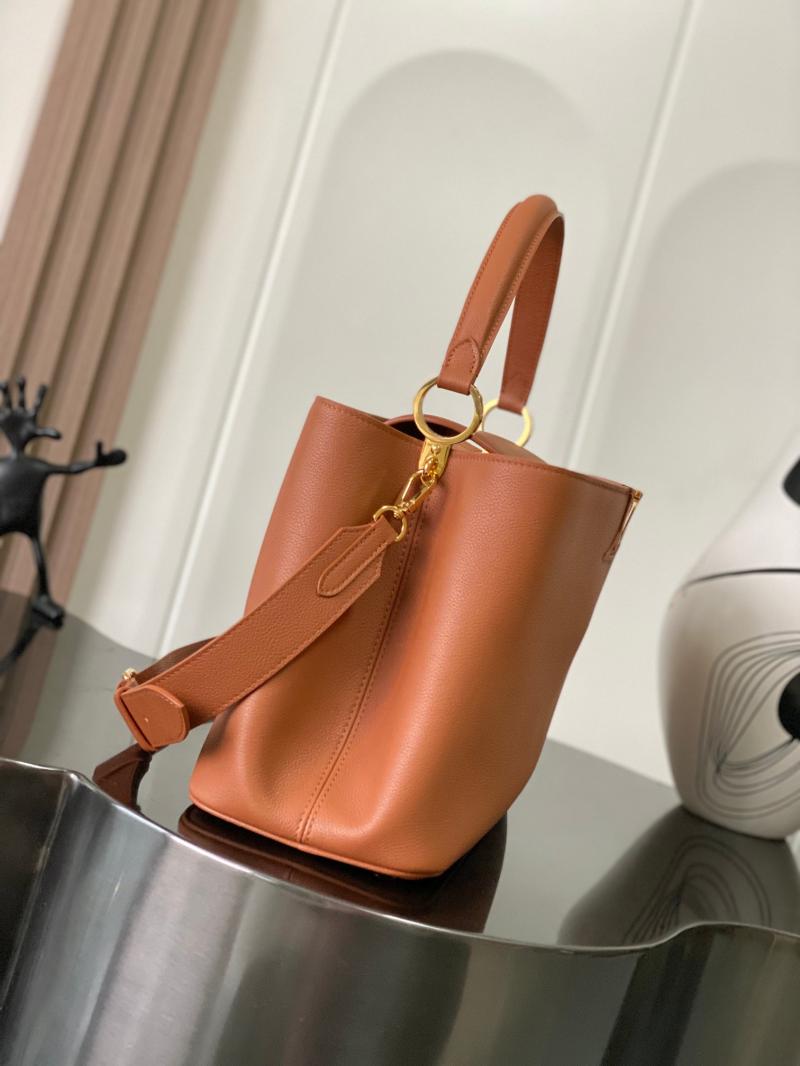 Louis Vuitton Capucines GM Souple Brown M24879