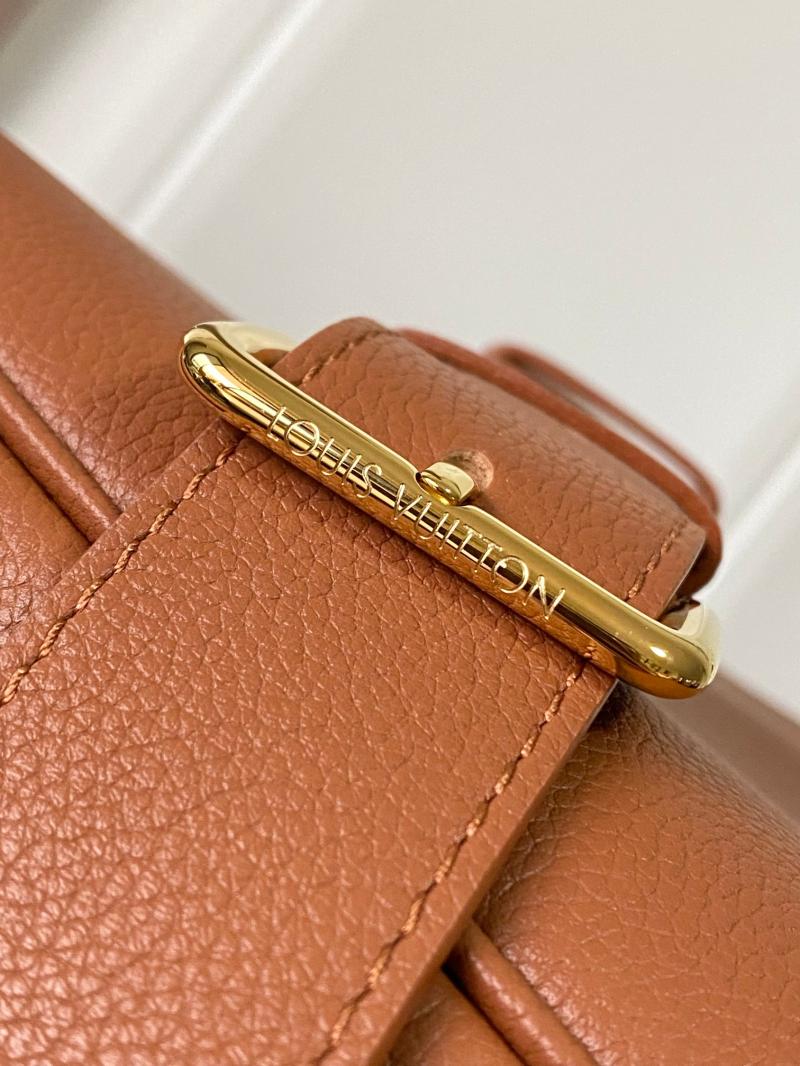 Louis Vuitton Capucines GM Souple Brown M24879