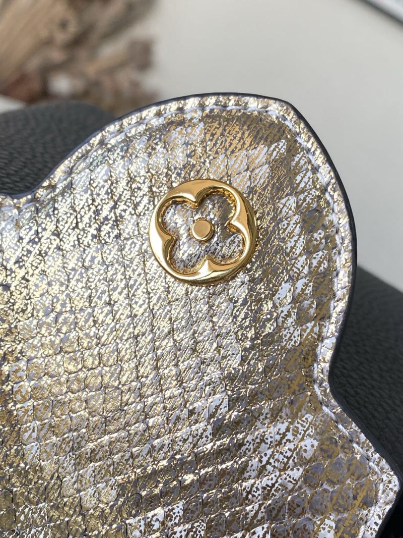 Louis Vuitton Capucines Mini Black N89369