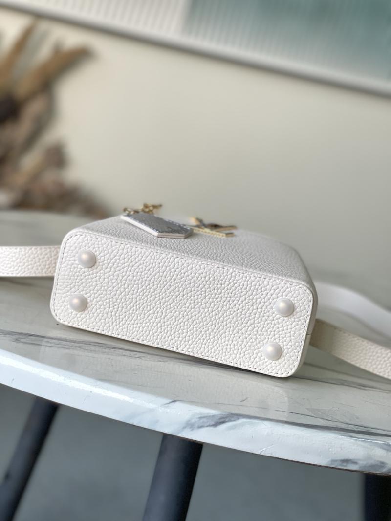 Louis Vuitton Capucines Mini Cream N89369