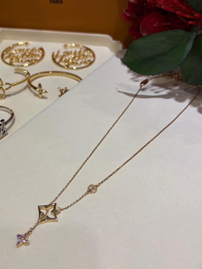 Louis Vuitton Necklace YLN120601