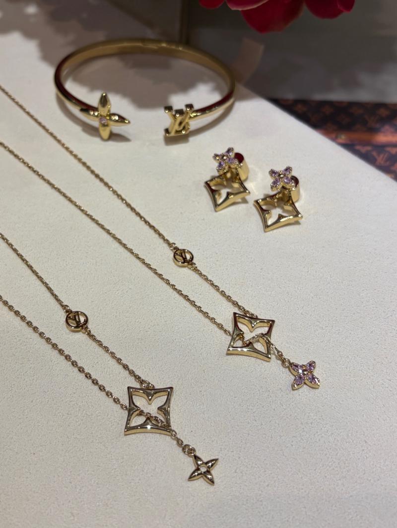 Louis Vuitton Necklace YLN120601