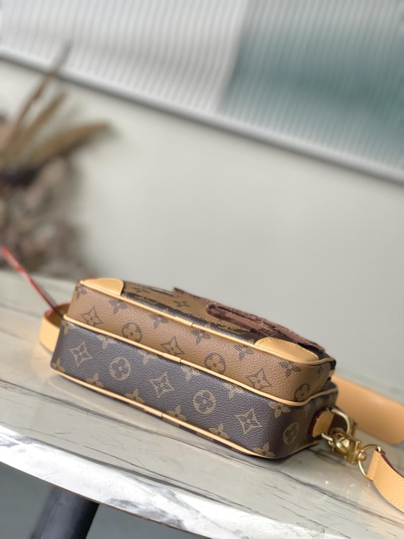 Louis Vuitton Nil M26068