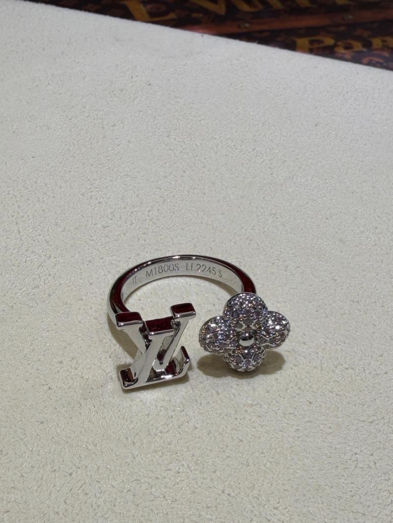 Louis Vuitton Ring YLN120604