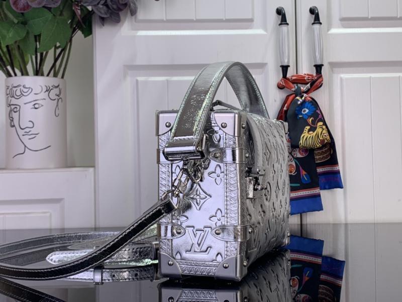 Louis Vuitton Side Trunk MM M26223