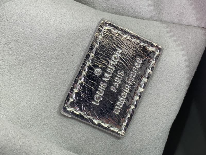 Louis Vuitton Side Trunk MM M26223