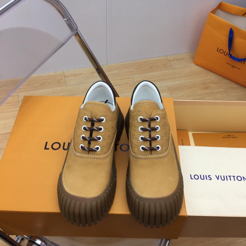 Louis Vuitton Sneakers JMS121214