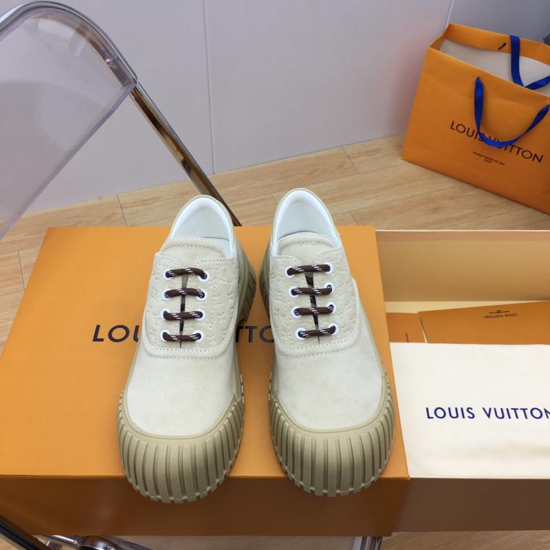 Louis Vuitton Sneakers JMS121216