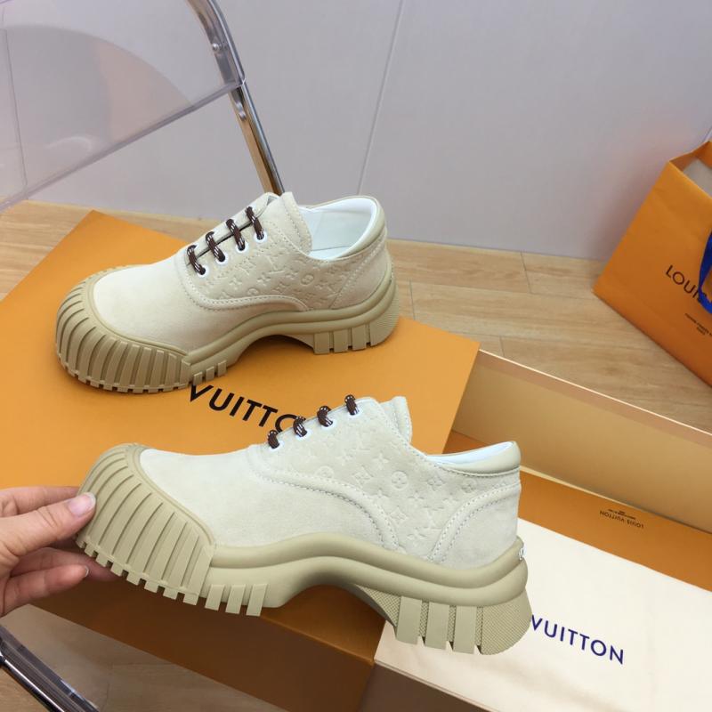 Louis Vuitton Sneakers JMS121216