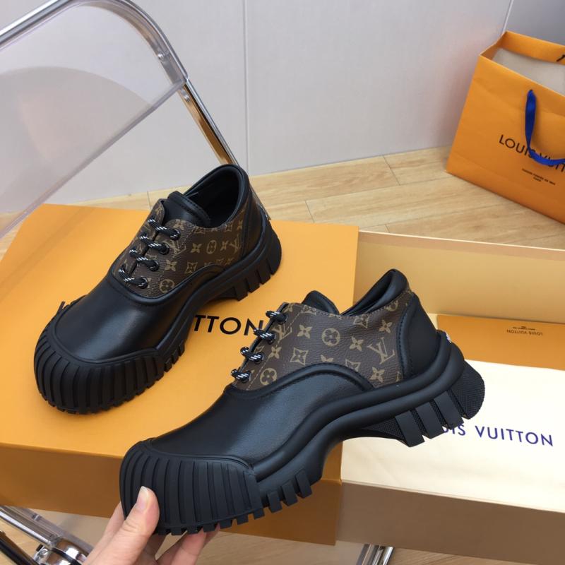 Louis Vuitton Sneakers JMS121218