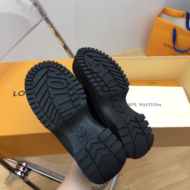 Louis Vuitton Sneakers JMS121219
