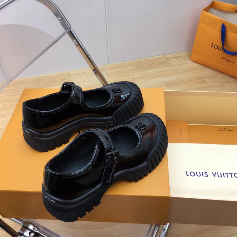 Louis Vuitton Sneakers JMS121220