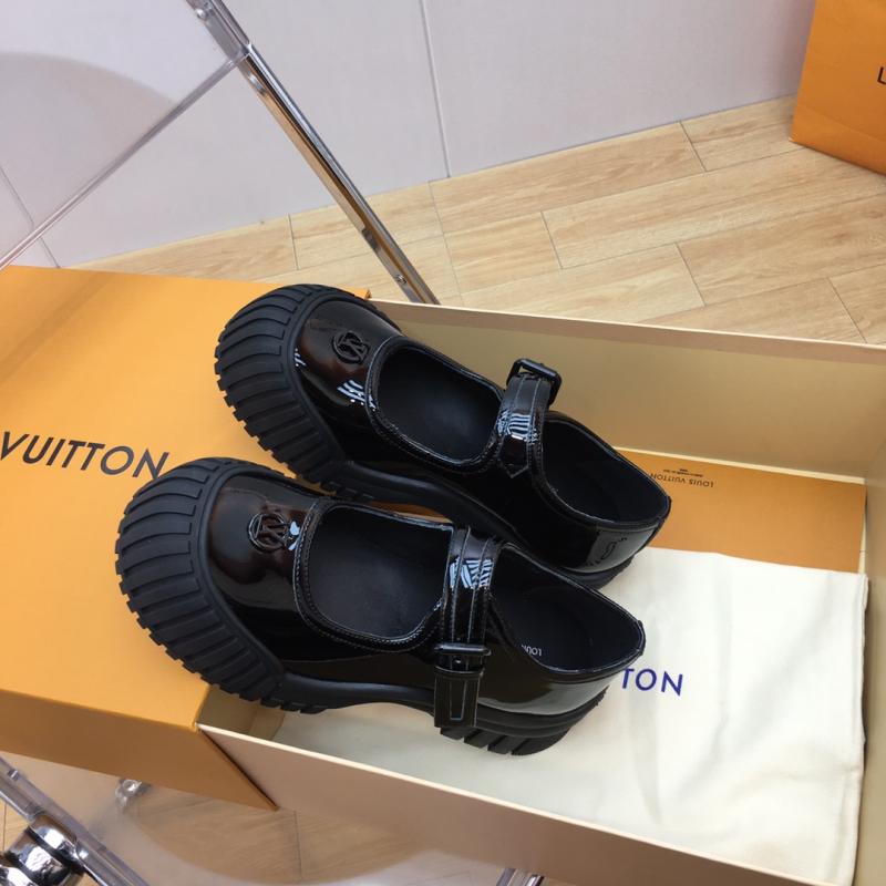 Louis Vuitton Sneakers JMS121220