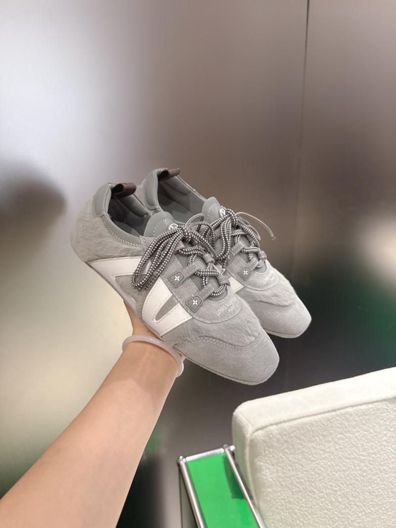 Louis Vuitton Sneakers MLS120511