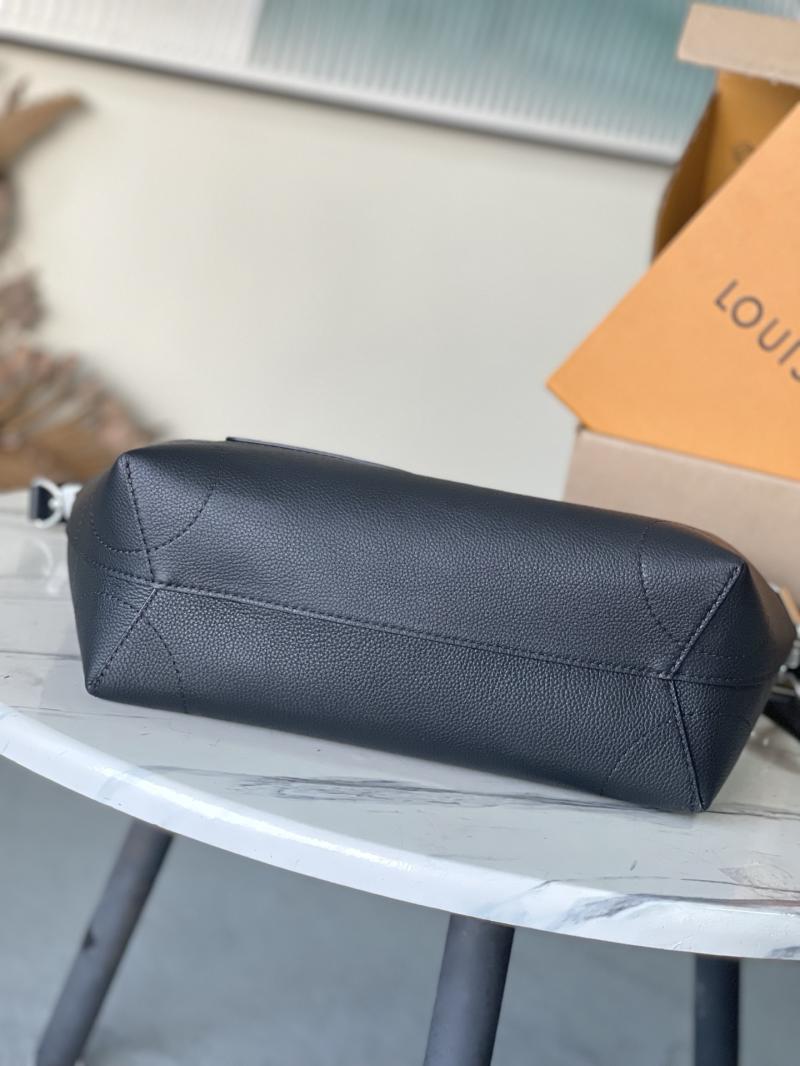 Louis Vuitton Steamer 30 Black M27061
