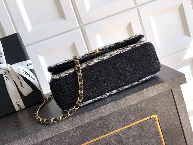 Medium Chanel Tweed Flap Bag Black A01112