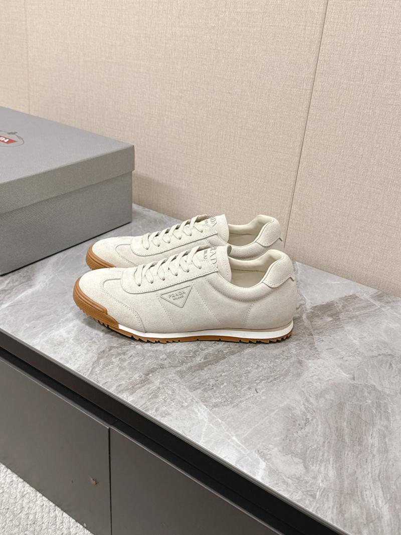 Prada Sneakers DCB121922