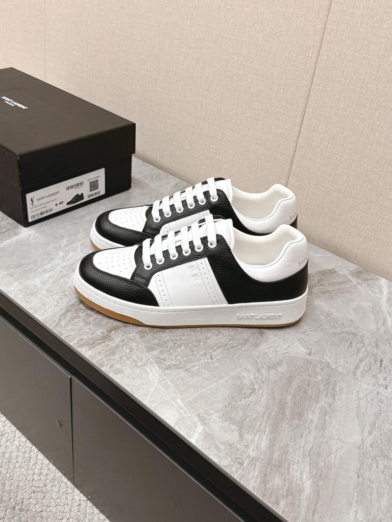 Saint Laurent Sneakers DCB121918