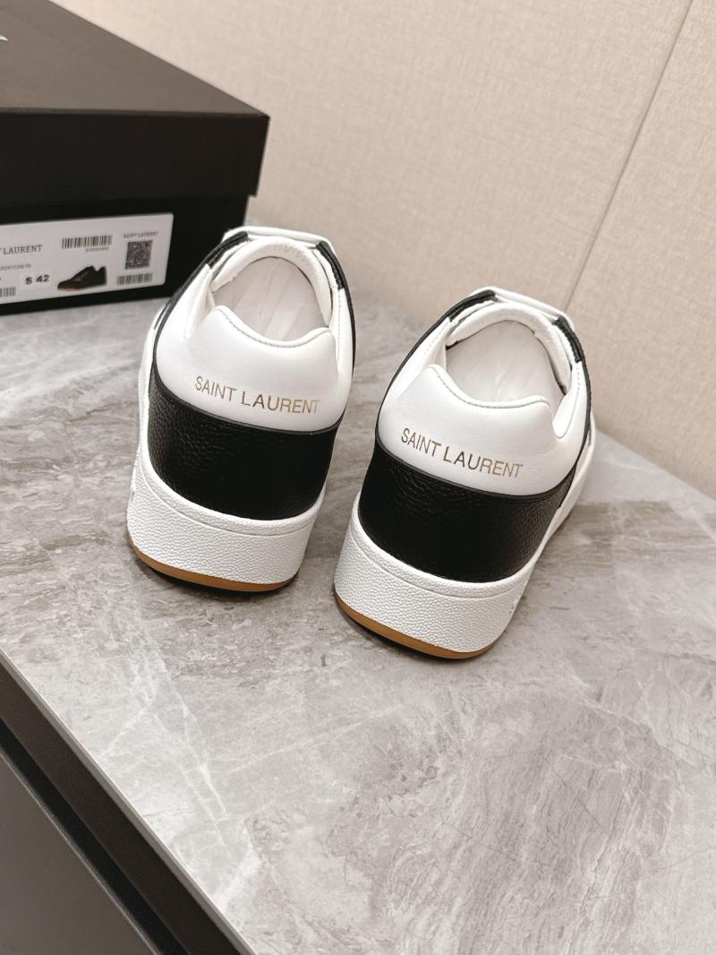 Saint Laurent Sneakers DCB121918