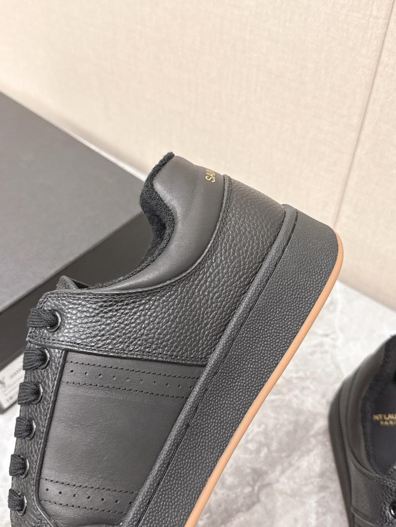 Saint Laurent Sneakers DCB121920