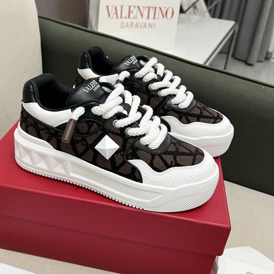 Valentino Unisex Sneakers DCB121928
