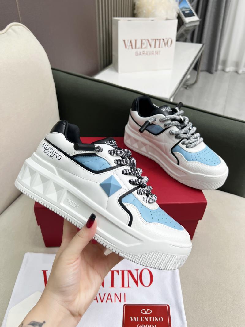 Valentino Unisex Sneakers DCB121929