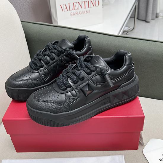 Valentino Unisex Sneakers DCB121942