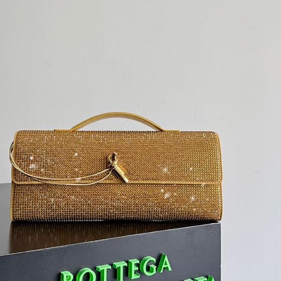 Bottega Veneta Andiamo Clutch Gold 844124