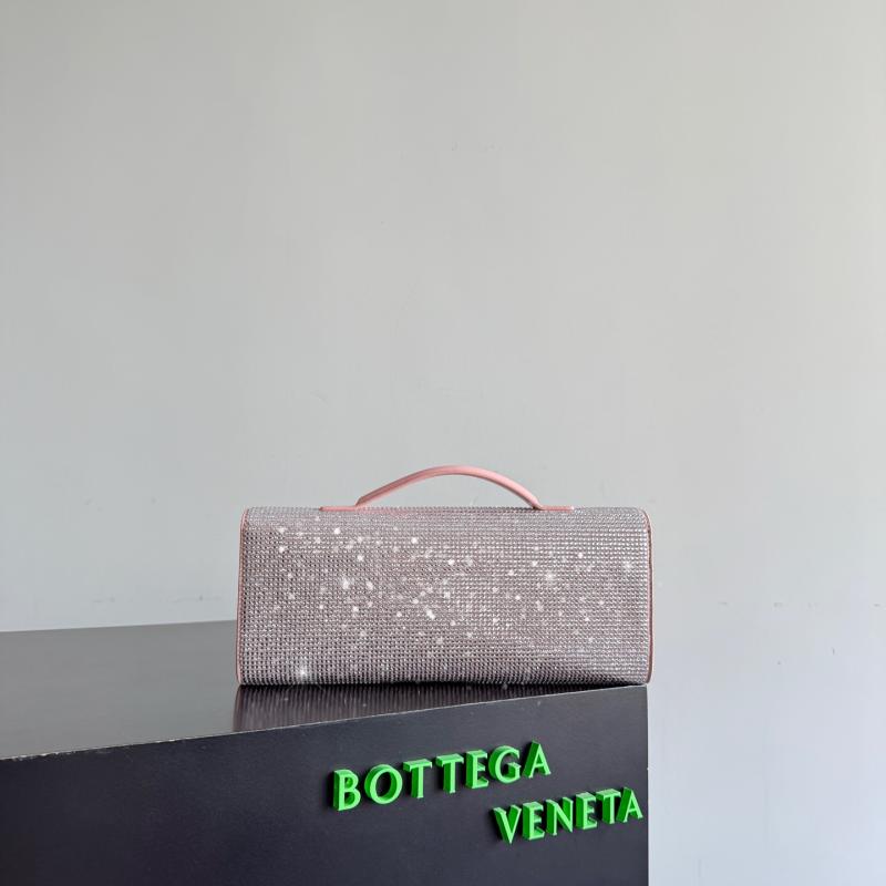 Bottega Veneta Andiamo Clutch Pink 844124