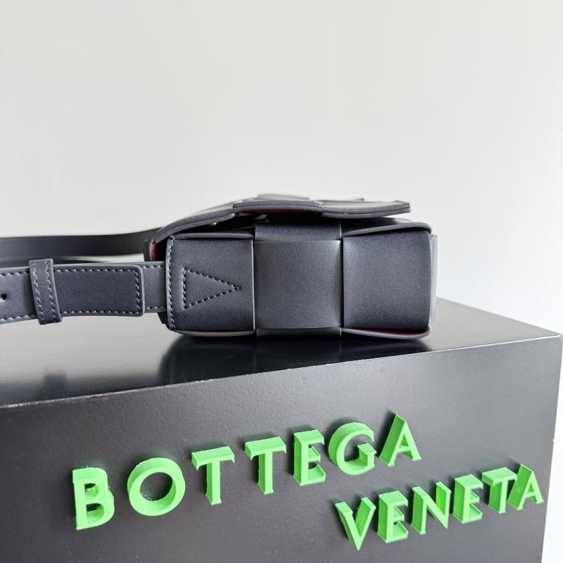 Bottega Veneta Cassette Blue 708768