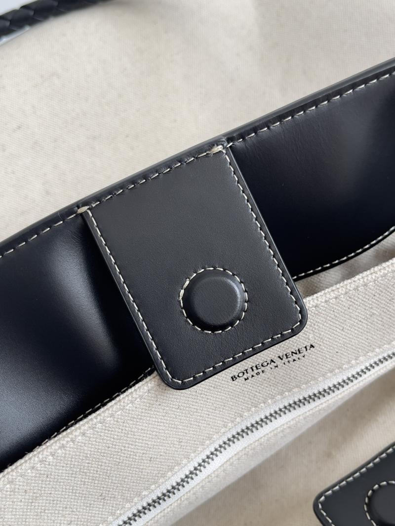 Bottega Veneta Large Andiamo Black 786194