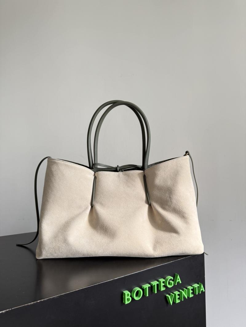 Bottega Veneta Large Pinacoteca Pickle 817166