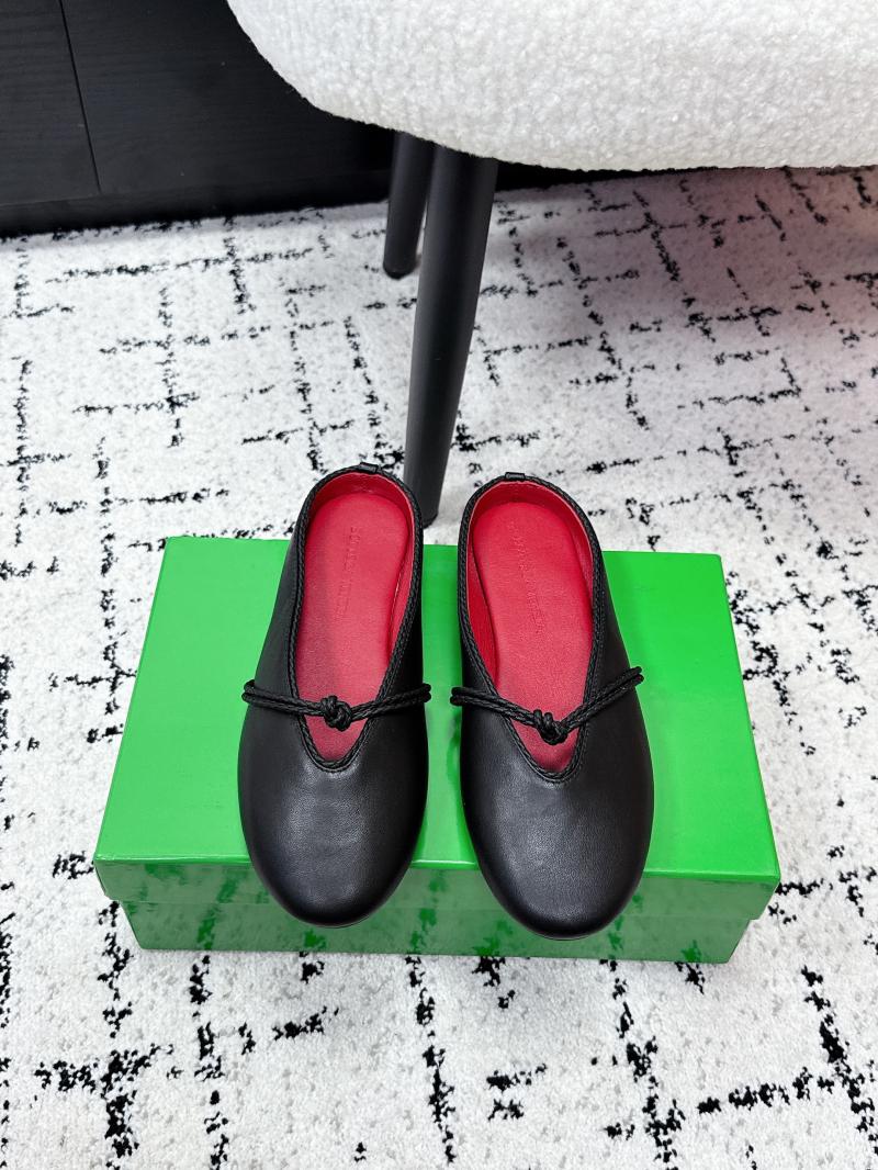 Bottega Veneta Slippers DDP12903