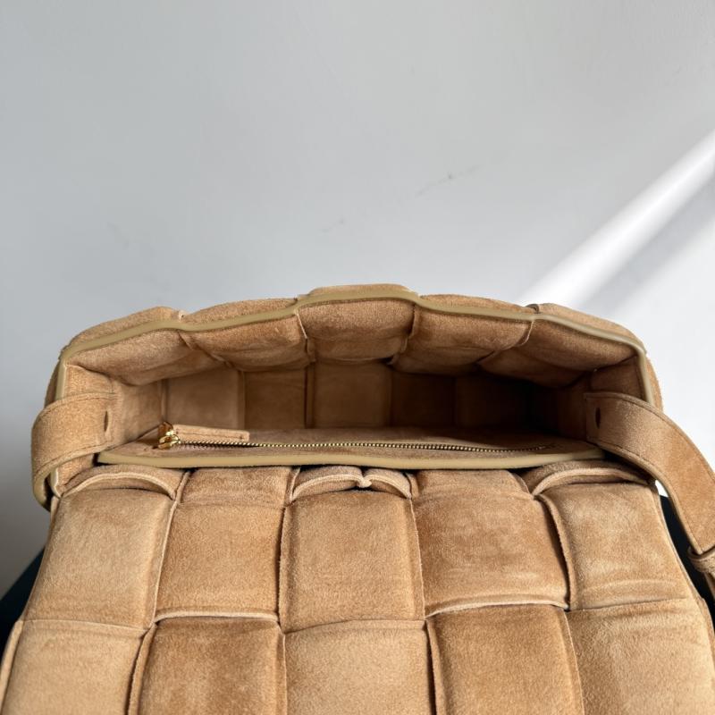 Bottega Veneta Suede Padded Cassette Amber 70026