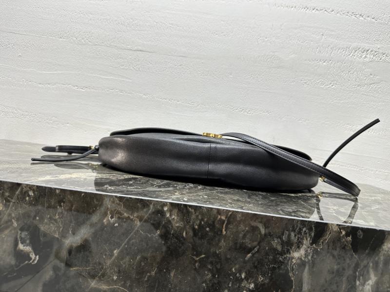 Celine Halfmoon Soft Triomphe Bag Bag Black 124142