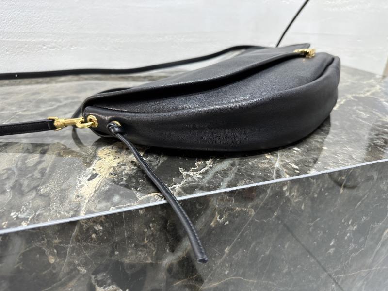 Celine Halfmoon Soft Triomphe Bag Bag Black 124142